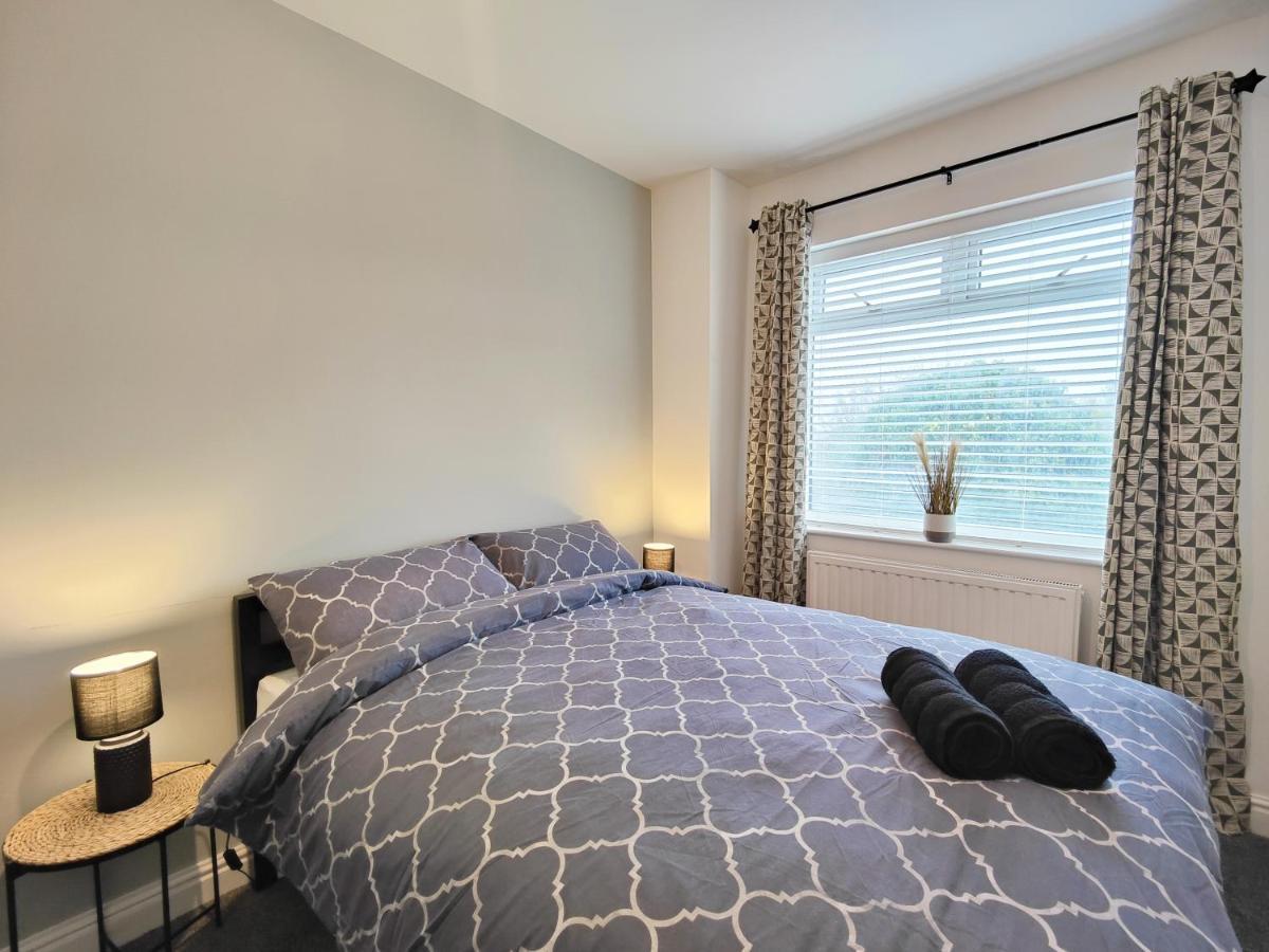 Stott House - Bright Spacious Townhouse 15 Minutes To Central Manchester With Free Parking Exterior foto